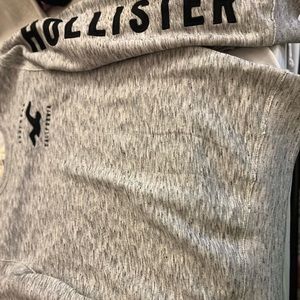 Hollister sweatshirt